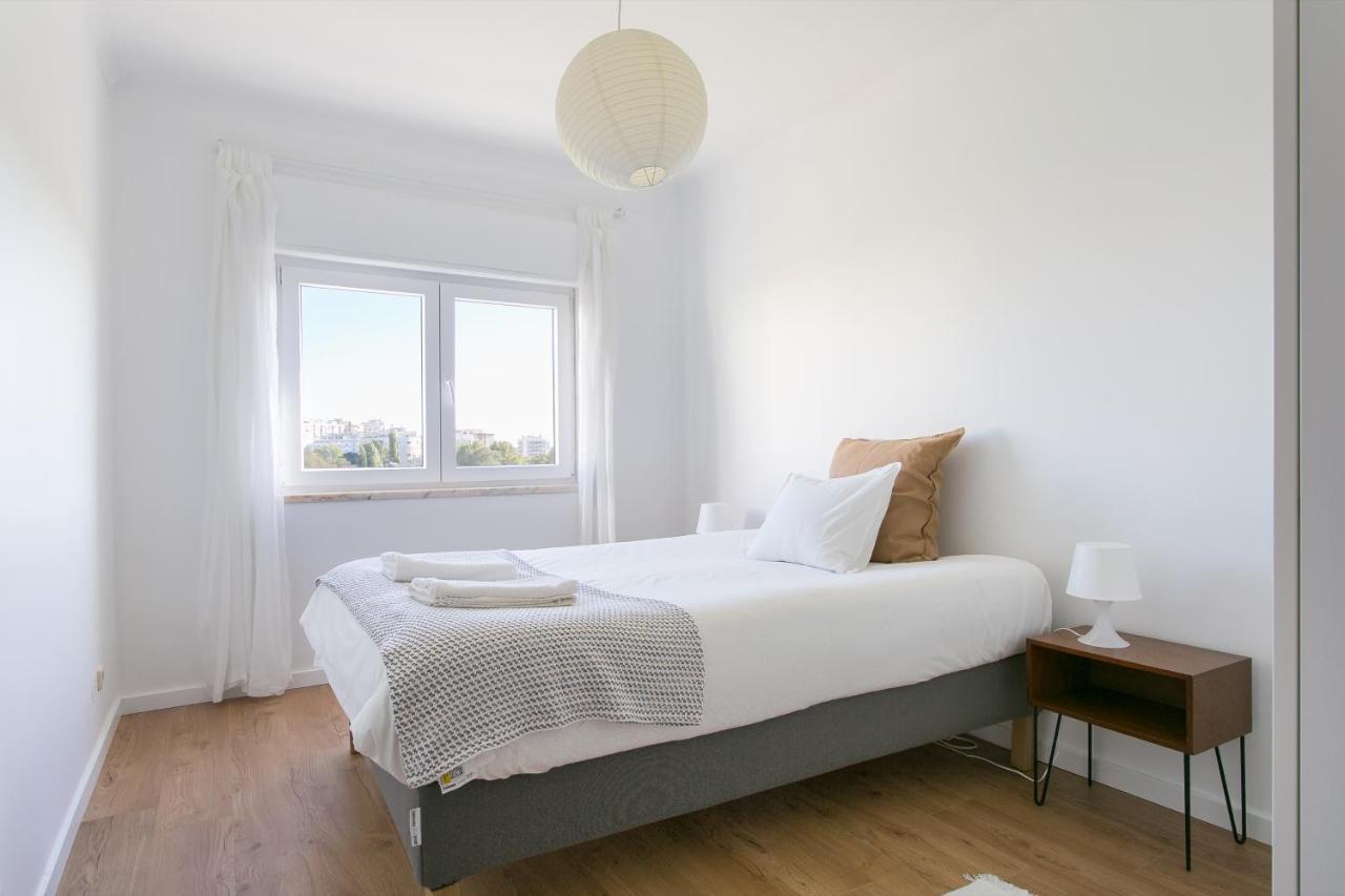 Apartamento Central Setubal Sossegado E Com Luz Εξωτερικό φωτογραφία