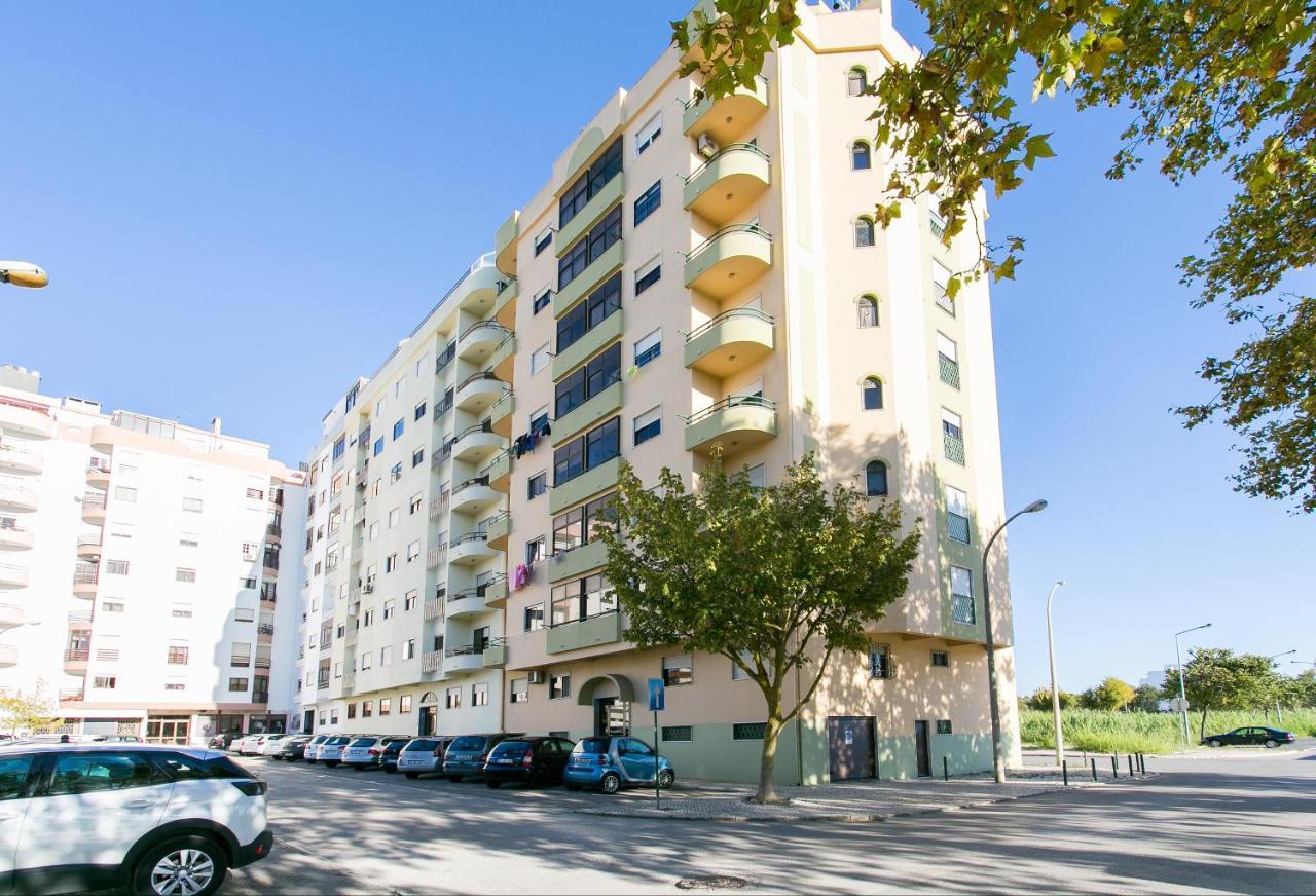Apartamento Central Setubal Sossegado E Com Luz Εξωτερικό φωτογραφία